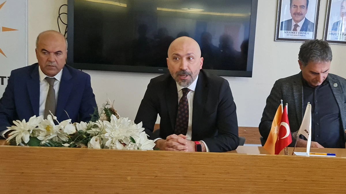 AK PARTİ’Yİ ZİYARET EDEN BAŞKAN ARIKAN’DAN DİKKAT ÇEKEN MESAJ! 