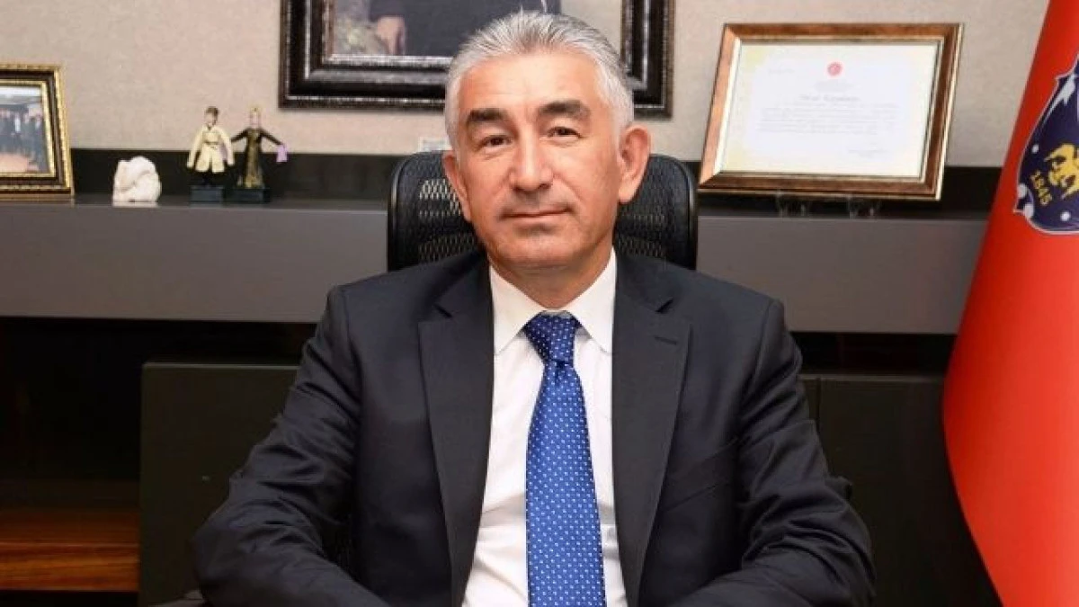 AYDIN EMNİYETİ&rsquo;NDE GECE YARISI DEĞİŞİM!
