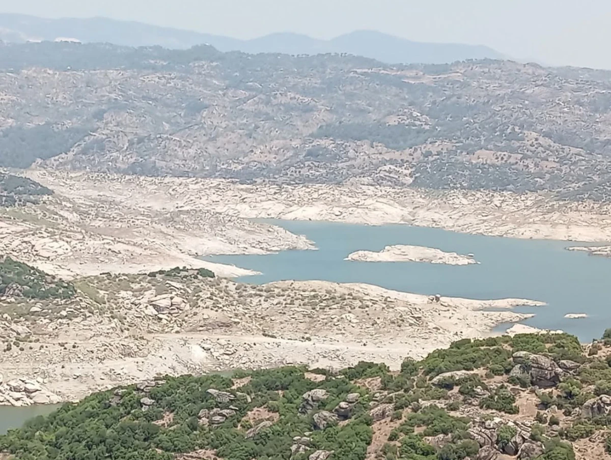 BARAJ KAPAKLARI KAPANIYOR! 