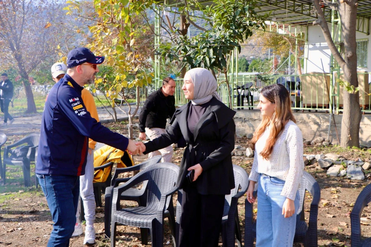 BAŞKAN GENÇLERLE BULUŞTU! 