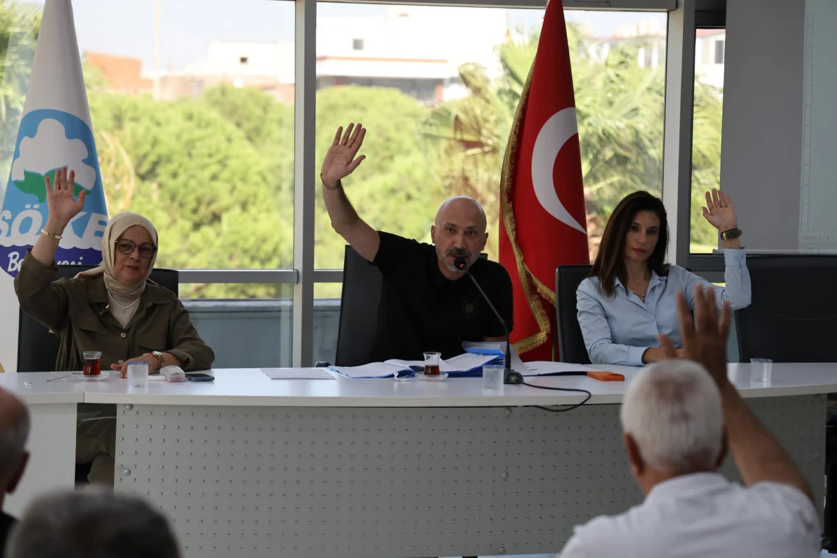 EN KARLISI CHP OLDU!