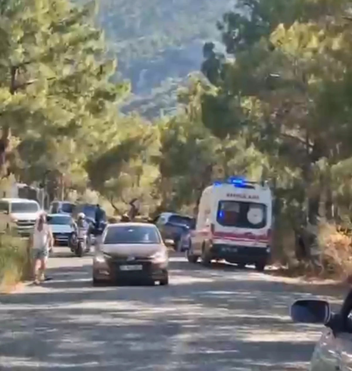 GÜZELÇAMLI MİLLİ PARKI'NDA UÇURUMDA CESET BULUNDU