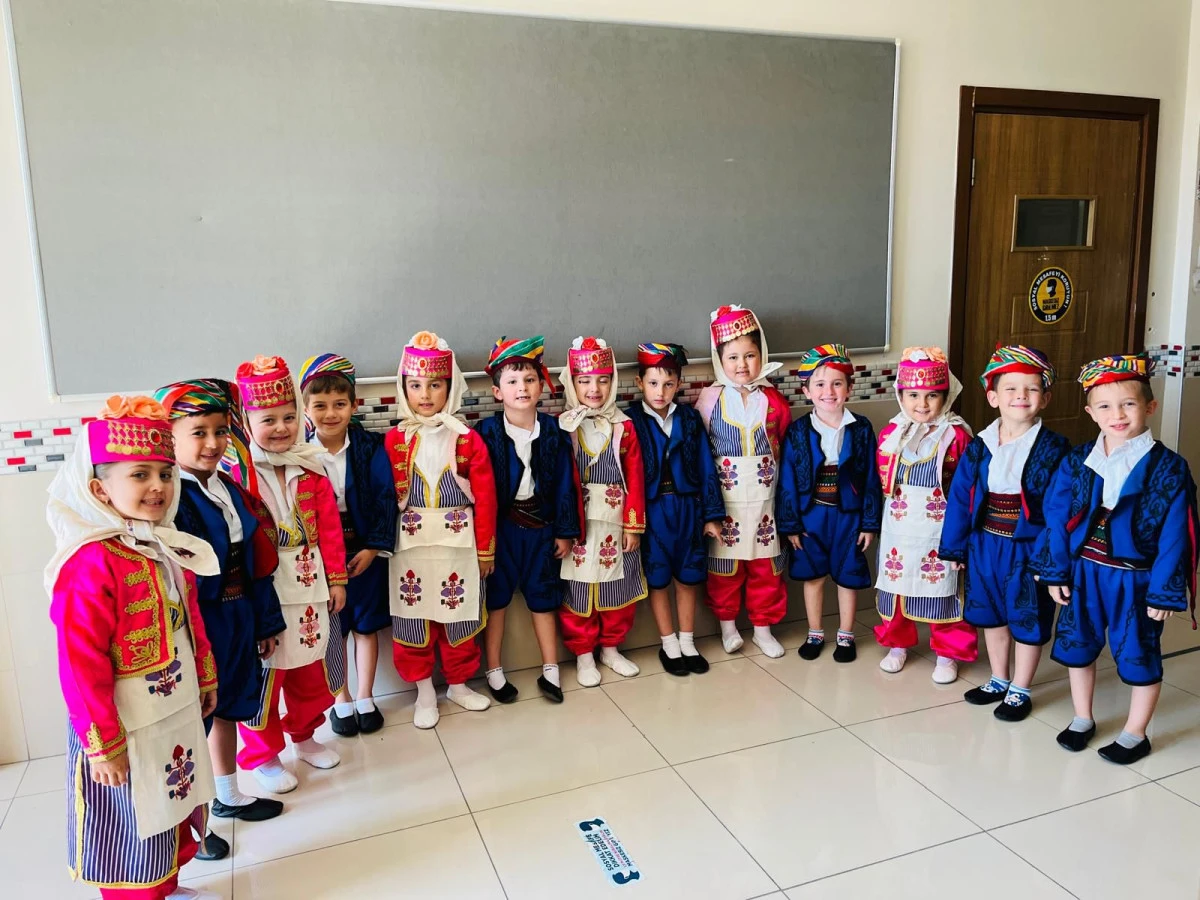 K&Uuml;&Ccedil;&Uuml;K Y&Uuml;REKLERDEN B&Uuml;Y&Uuml;K G&Ouml;STERİ!