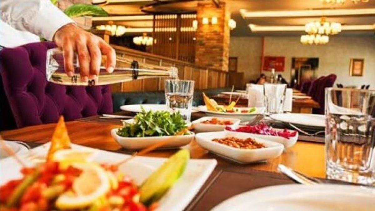 RESTORAN SEKT&Ouml;R&Uuml; ALARM VERİYOR!