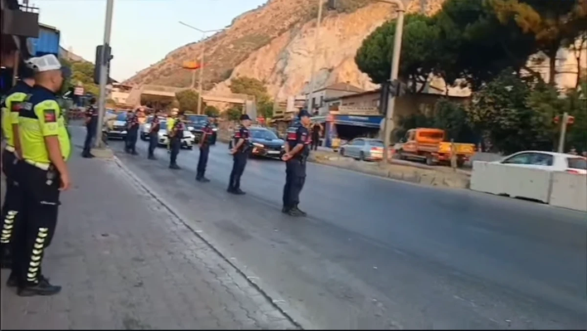 SAZLI KAVŞAĞI YENİDEN KAPATILDI
