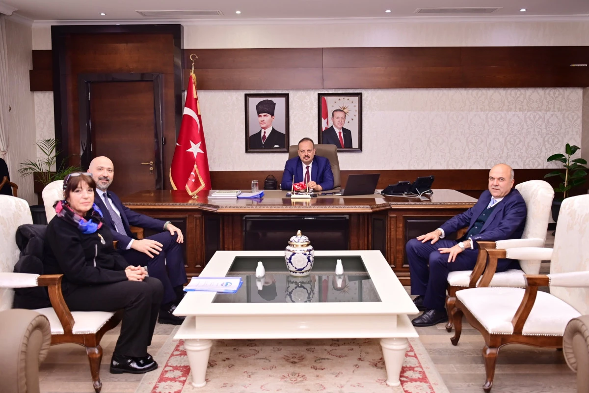 S&Ouml;KE TARİHİ İ&Ccedil;İN G&Uuml;&Ccedil; BİRLİĞİ! 