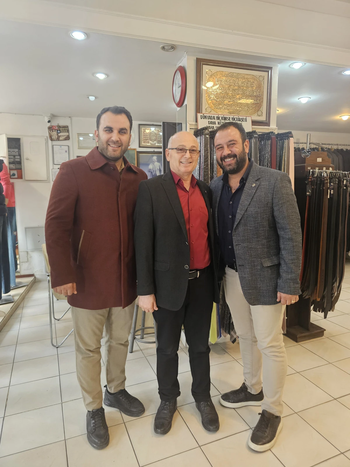 S&Ouml;KE TERZİLER VE TUHAFİYECİLER ODASI&rsquo;NIN DUAYEN İSMİNDEN &Ccedil;ARPICI S&Ouml;ZLER! 