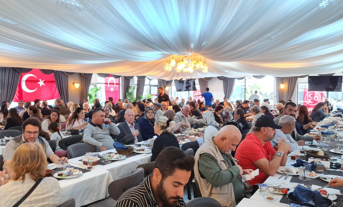S&Ouml;KE&rsquo;DE ANLAMLI BULUŞMA!