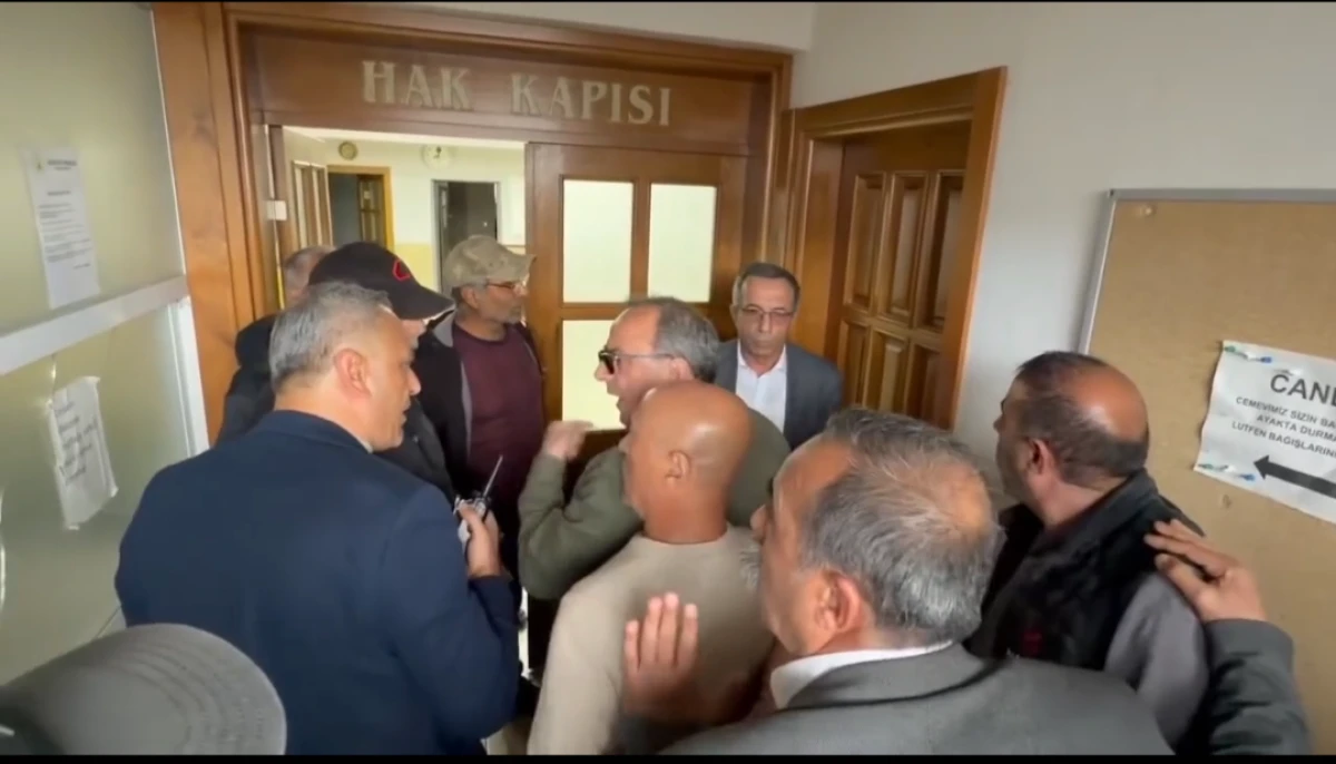 S&Ouml;KE&rsquo;DE CEM EVİ KRİZİ!