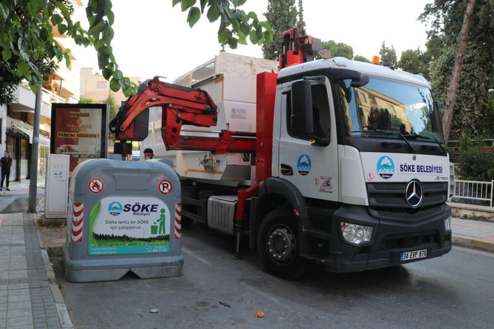Söke'de Çöp Konteynerleri Değiştiriliyor.