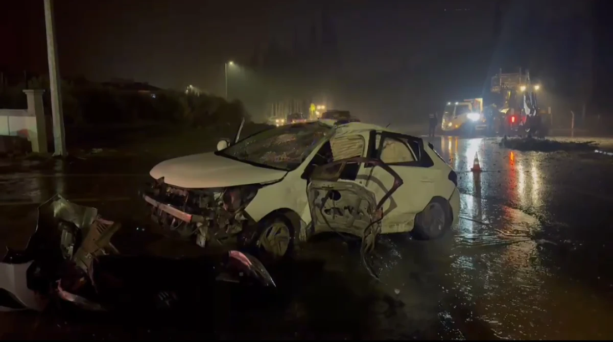 S&Ouml;KE'DE FECİ KAZA! 