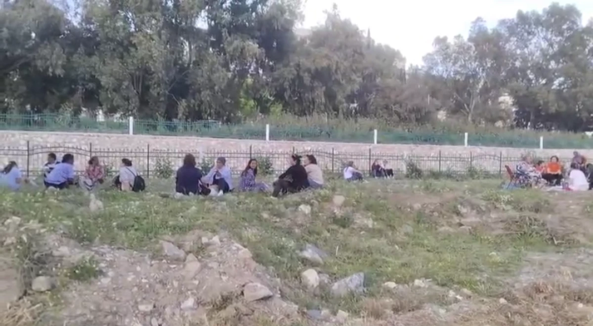 SÖKE’DE HIDRELLEZ GELENEĞİ BETON DUVARLARA TAKILDI! 