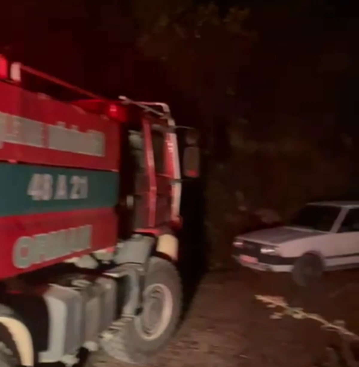 SÖKE’DEKİ ORMAN YANGINI SÖNDÜRÜLDÜ 