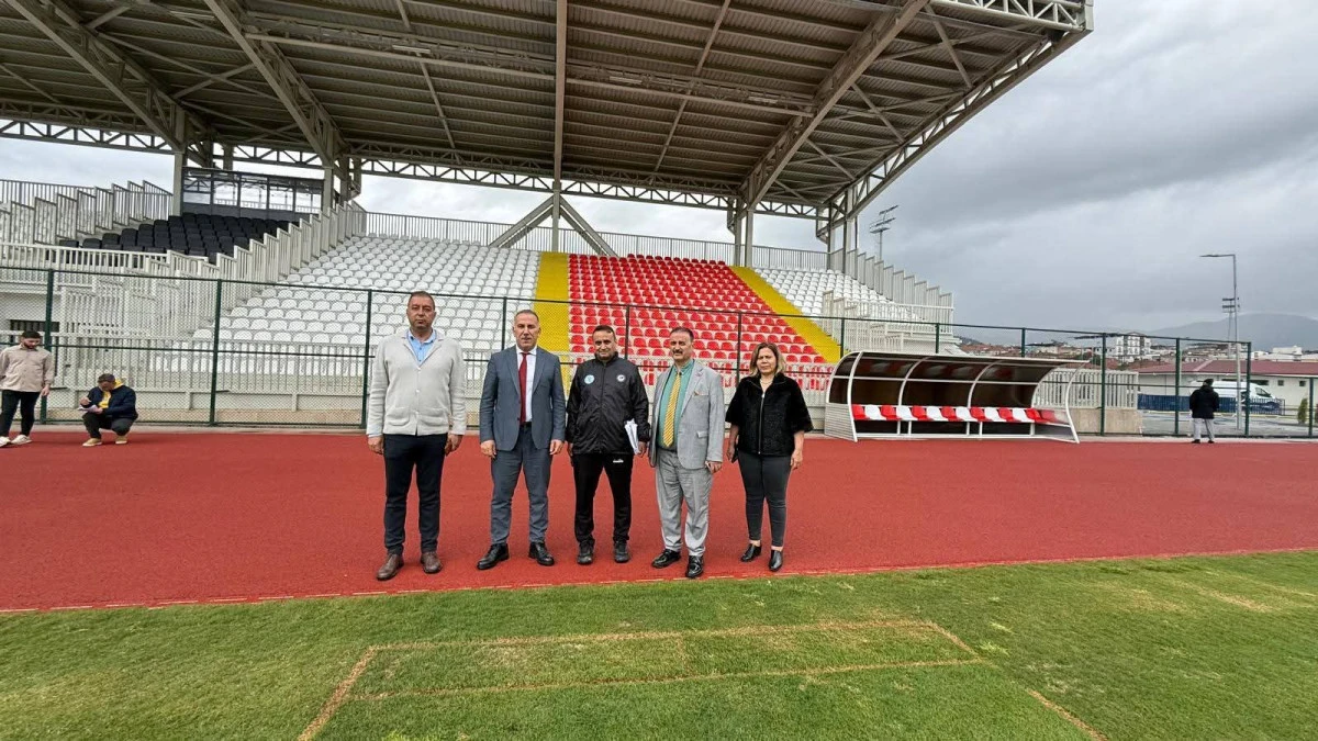 S&Ouml;KELİ FUTBOLSEVERLERİN G&Ouml;Z&Uuml; AYDIN