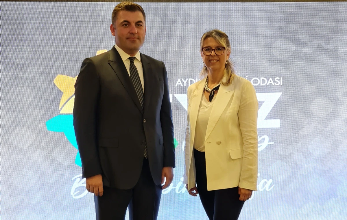 S&Ouml;KE'NİN BAŞARILI İŞ KADINI AYSO VİTRİNİNDE!