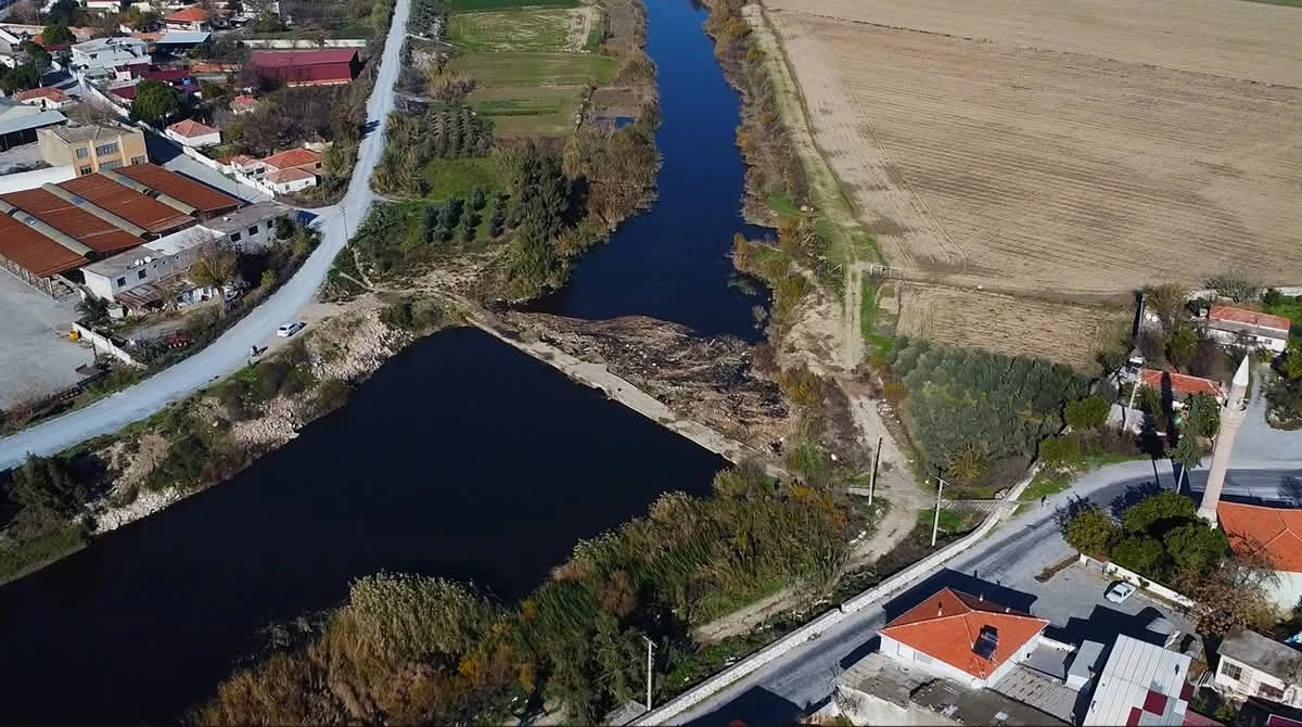 TARİHİ K&Ouml;PR&Uuml; TEHLİKE ALTINDA! 