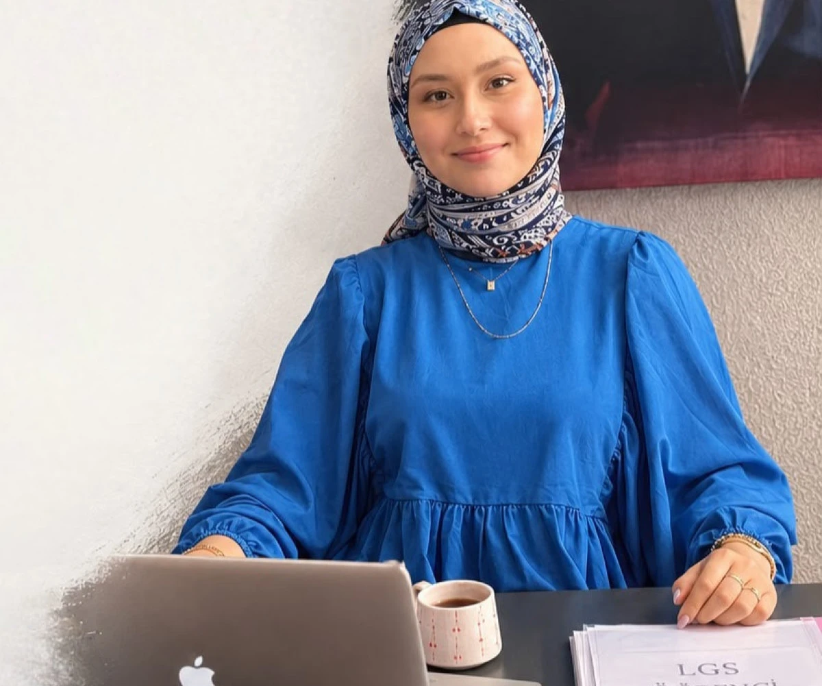 &Uuml;NİVERSİTE HAYALİ KURANLAR DİKKAT!