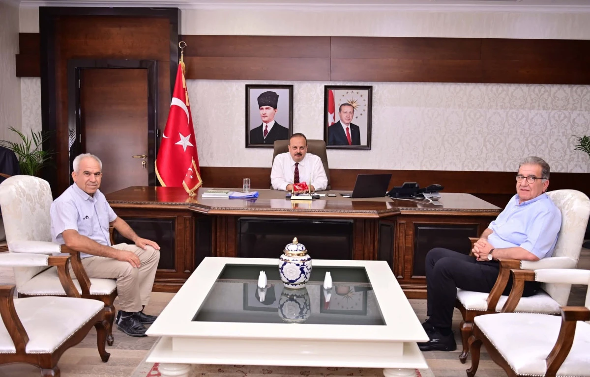 VALİ CANBOLAT’TAN SÖKE’YE SU TALİMATI! 
