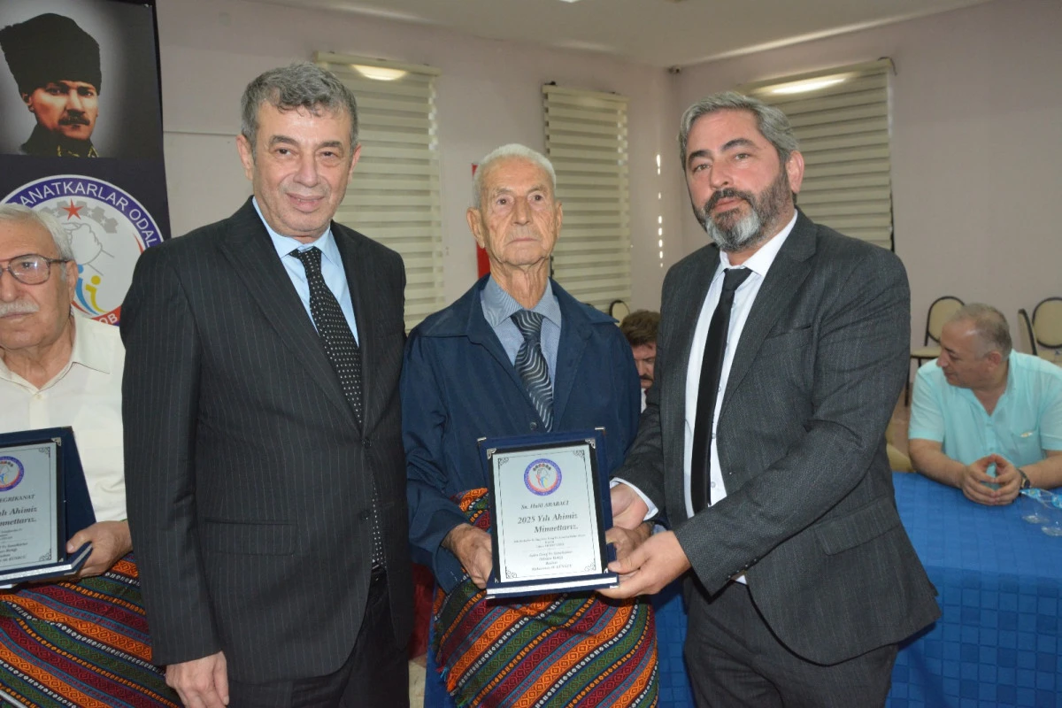 YILLARINUSTASINA BÜYÜK ONUR! 